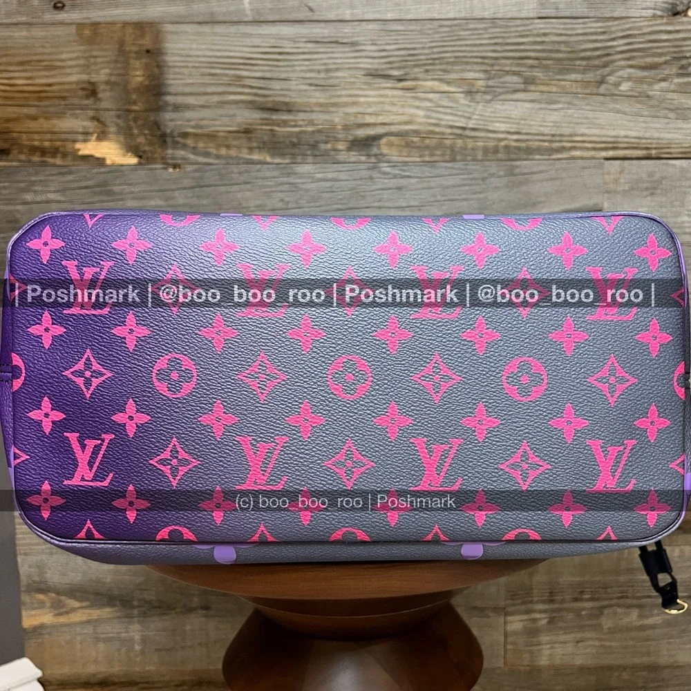 Louis Vuitton Neverfull MM Gradient Pink, Blue, Purple Tote (& Zip Wallet) - Picture 11 of 16